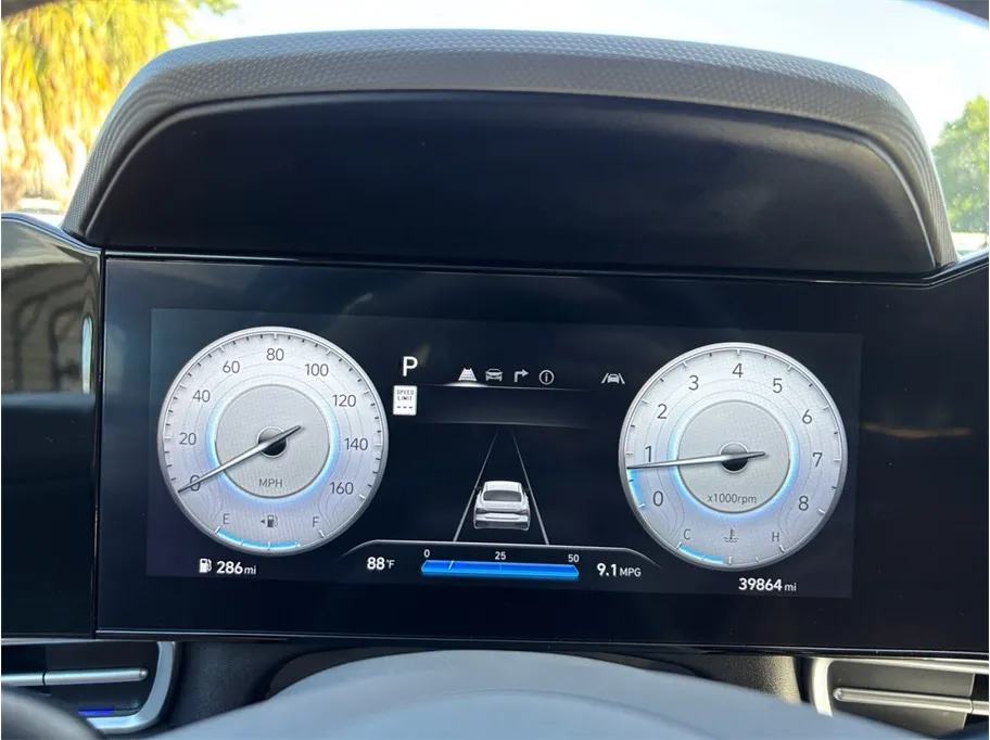 Hyundai Elantra photo 20