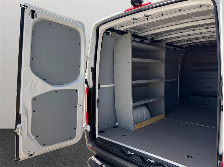 Mercedes-Benz Sprinter photo 40