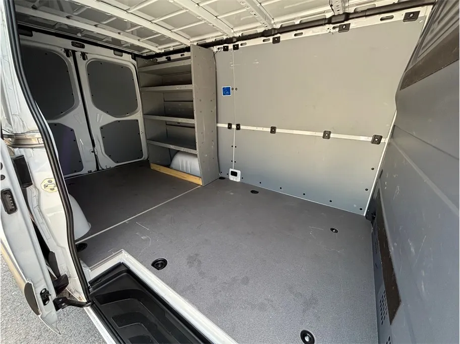 Mercedes-Benz Sprinter photo 47