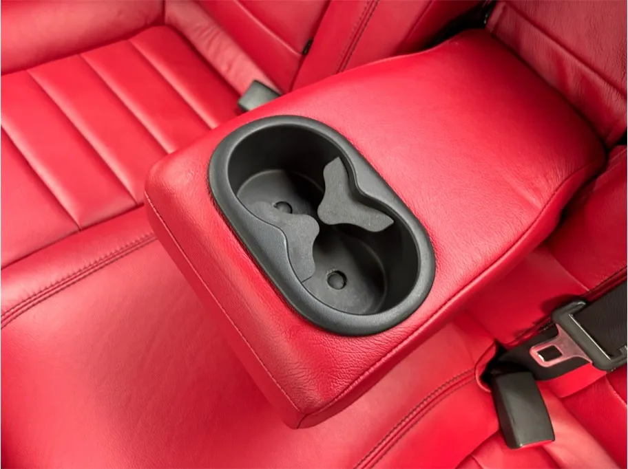 Dodge Challenger photo 31