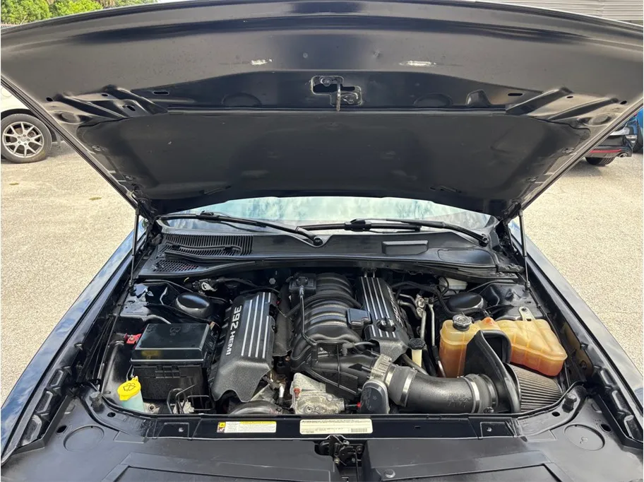 Dodge Challenger photo 39