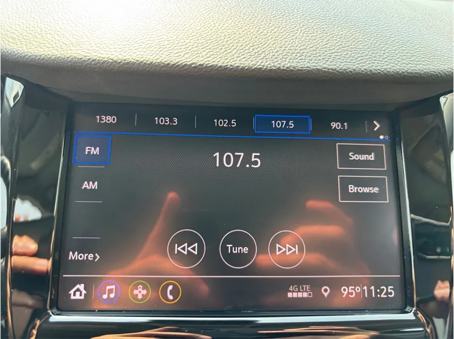 Chevrolet Trax photo 20