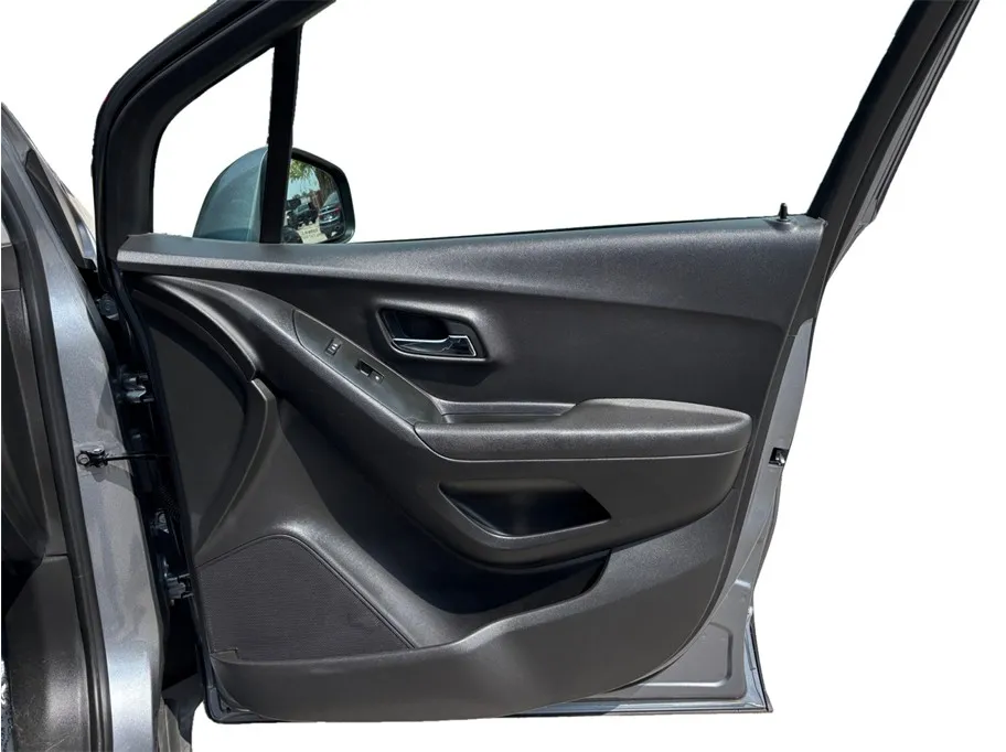 Chevrolet Trax photo 32