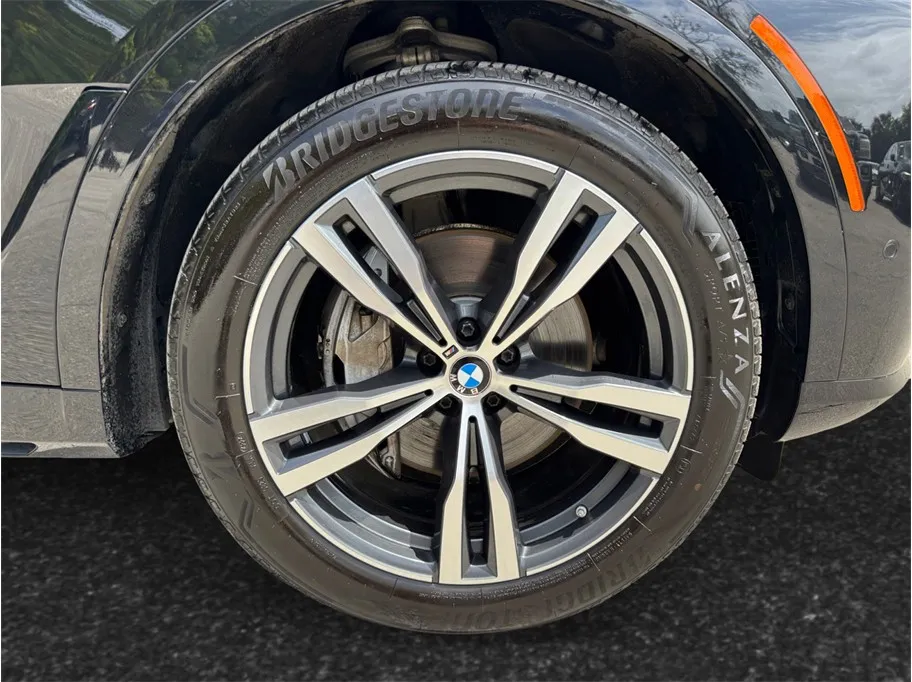 BMW X7 photo 13