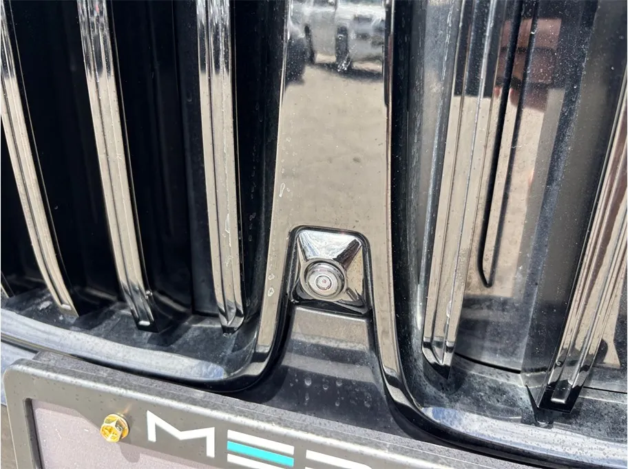 BMW X7 photo 15