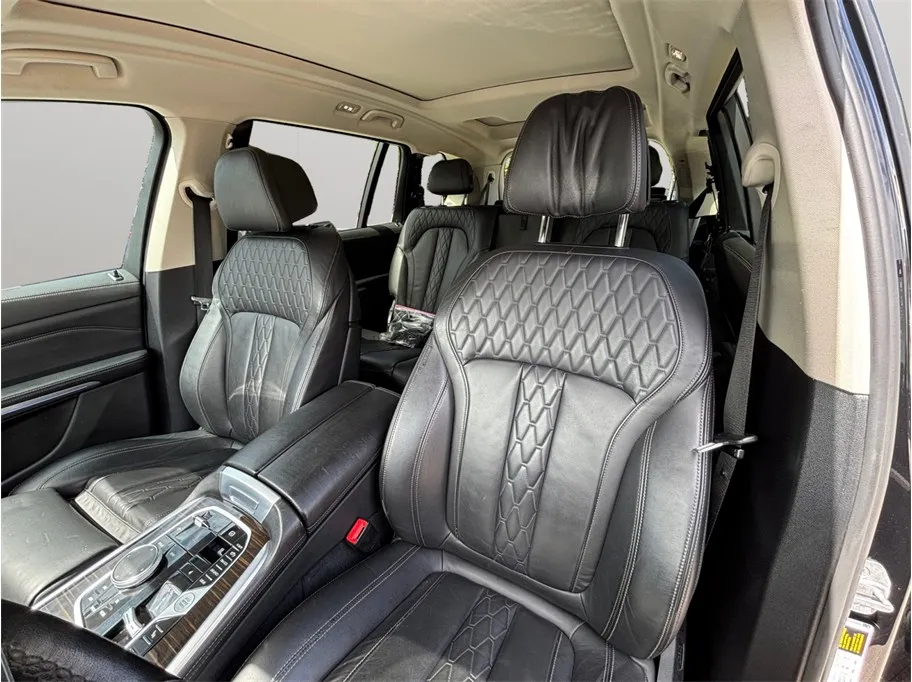 BMW X7 photo 22