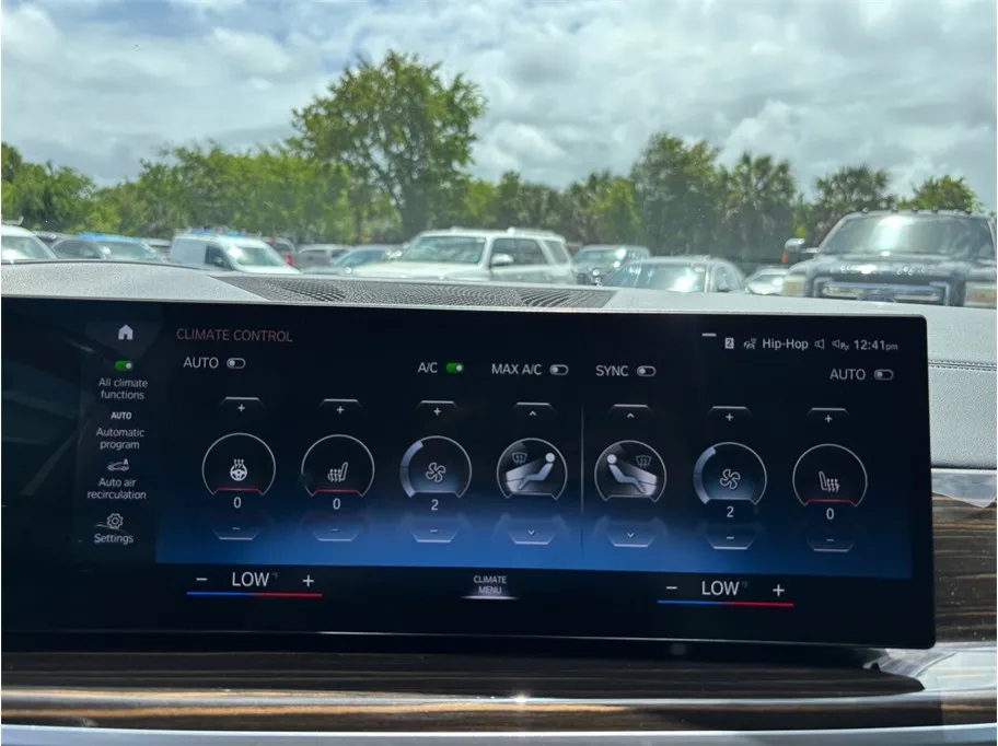 BMW X7 photo 37