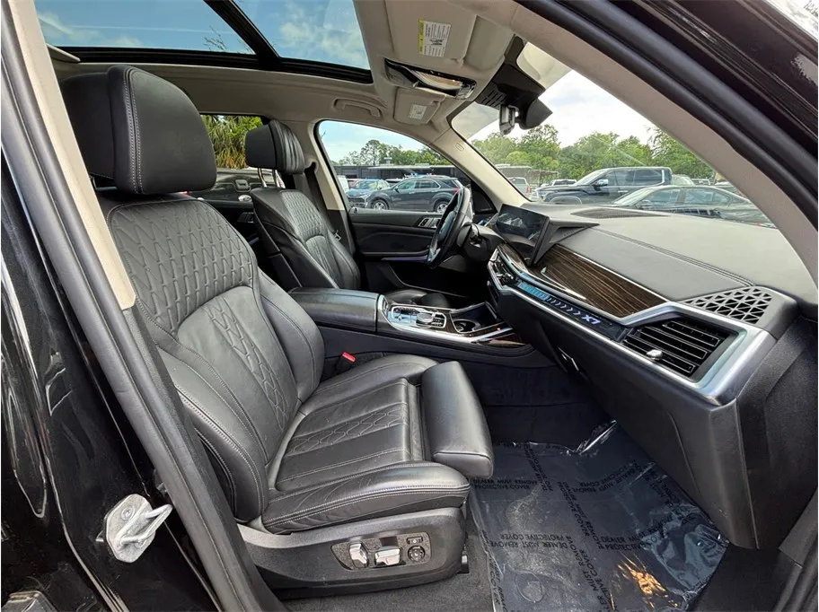 BMW X7 photo 49