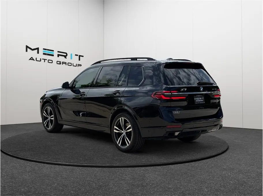 BMW X7 photo 7