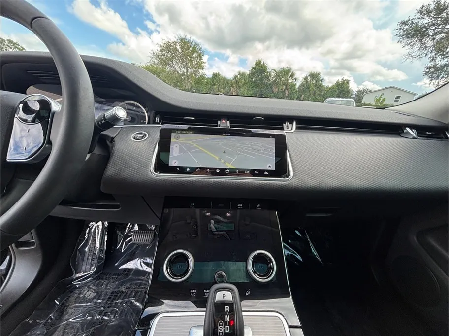 Land Rover Range Rover Evoque photo 11