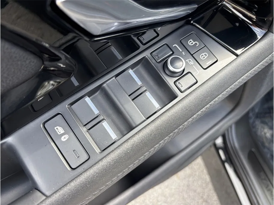 Land Rover Range Rover Evoque photo 20