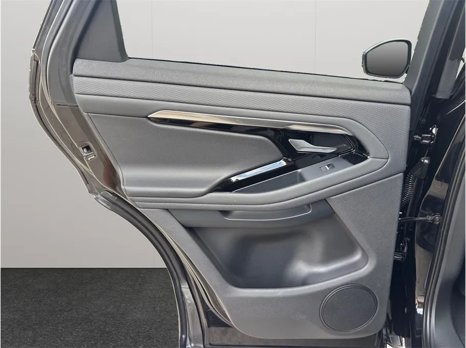Land Rover Range Rover Evoque photo 34
