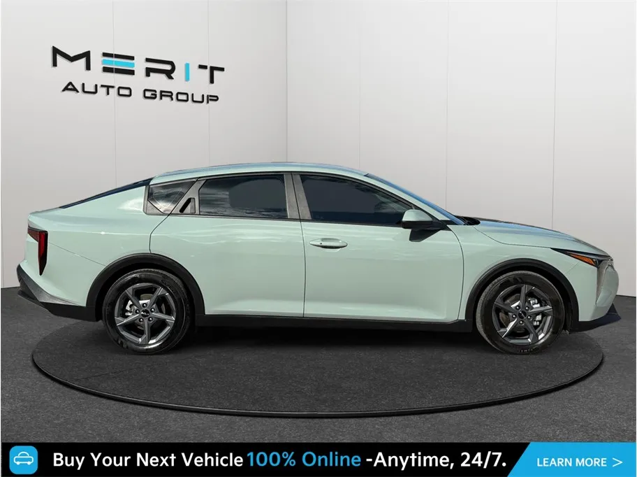 Kia K4 photo 10