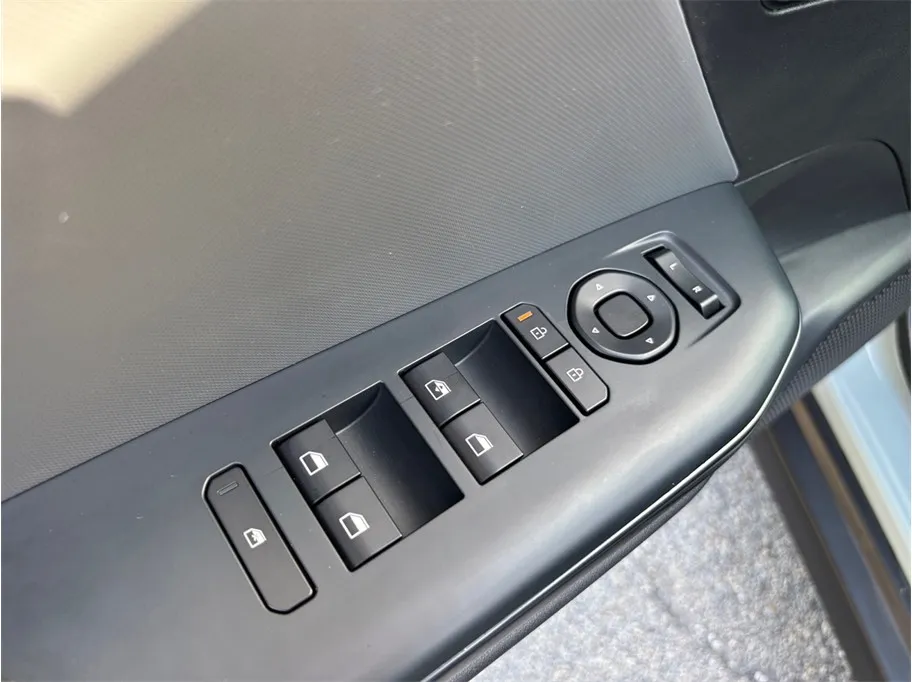Kia K4 photo 19