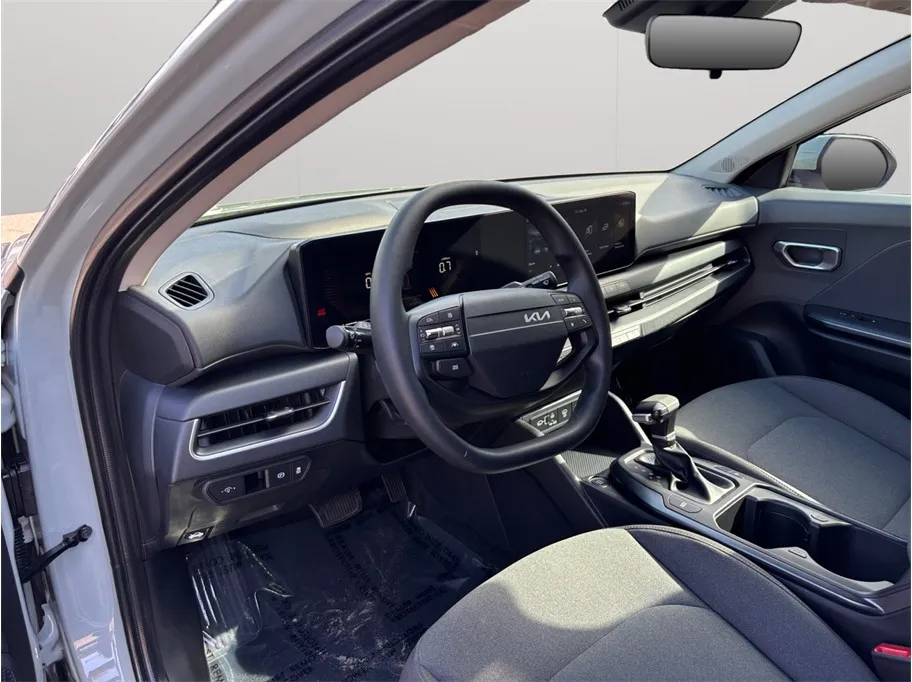 Kia K4 photo 6