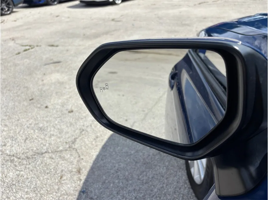 Toyota Camry photo 16