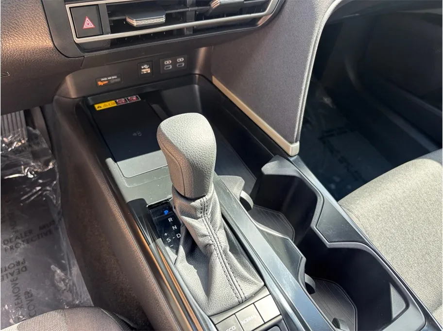 Toyota Camry photo 31