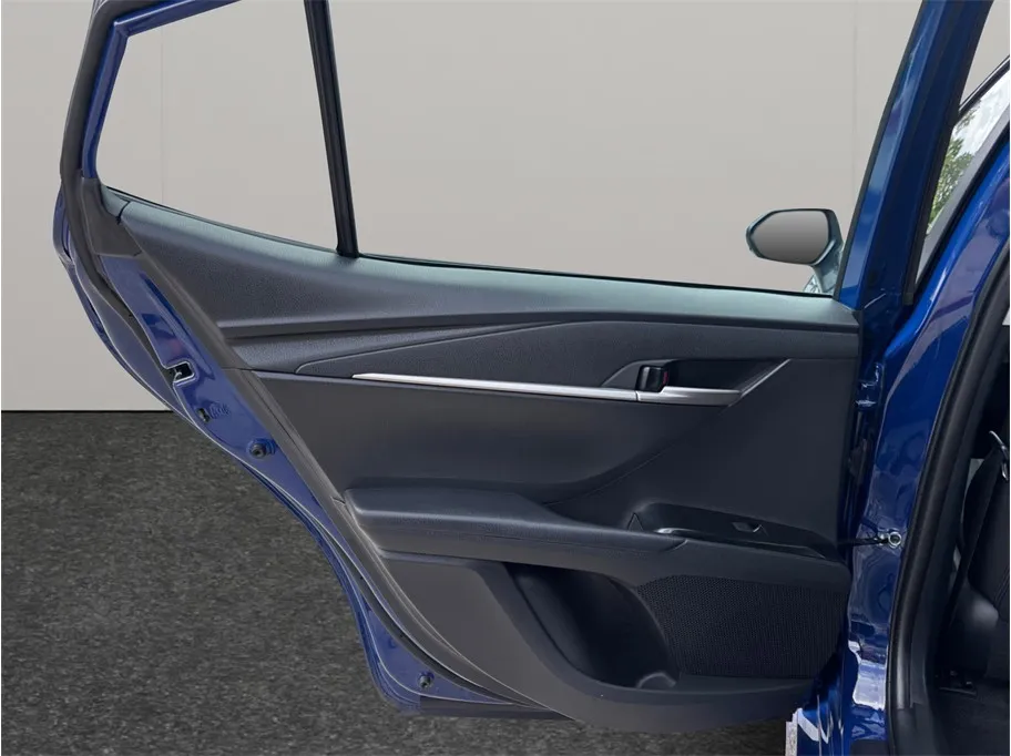 Toyota Camry photo 33