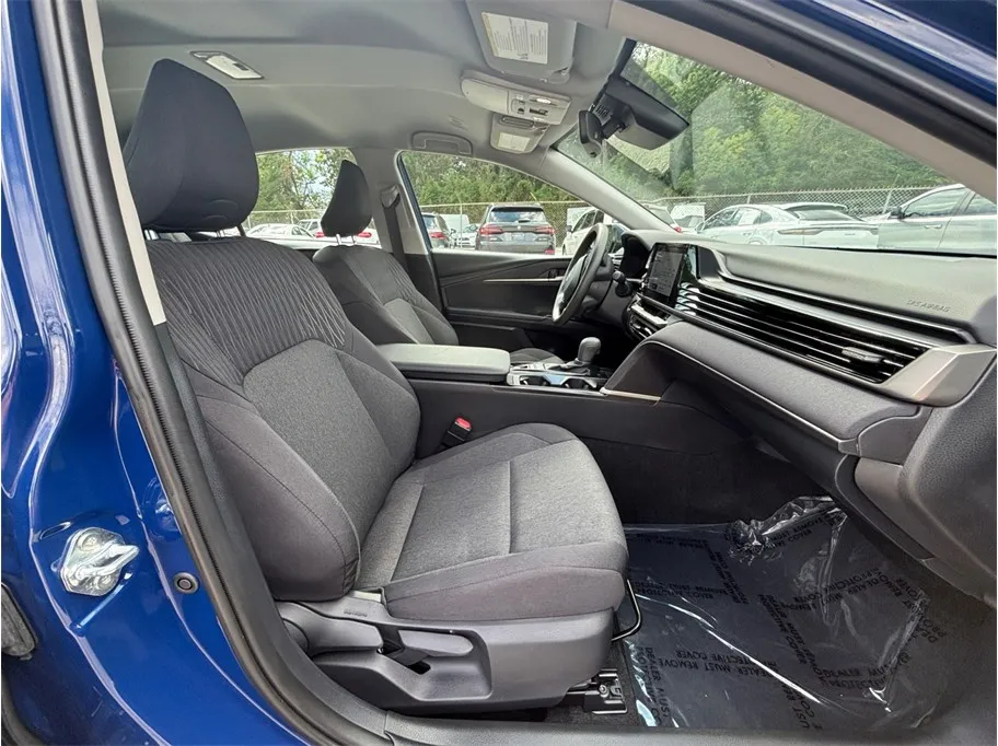 Toyota Camry photo 37