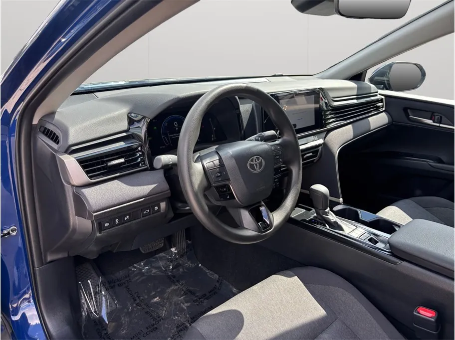 Toyota Camry photo 6