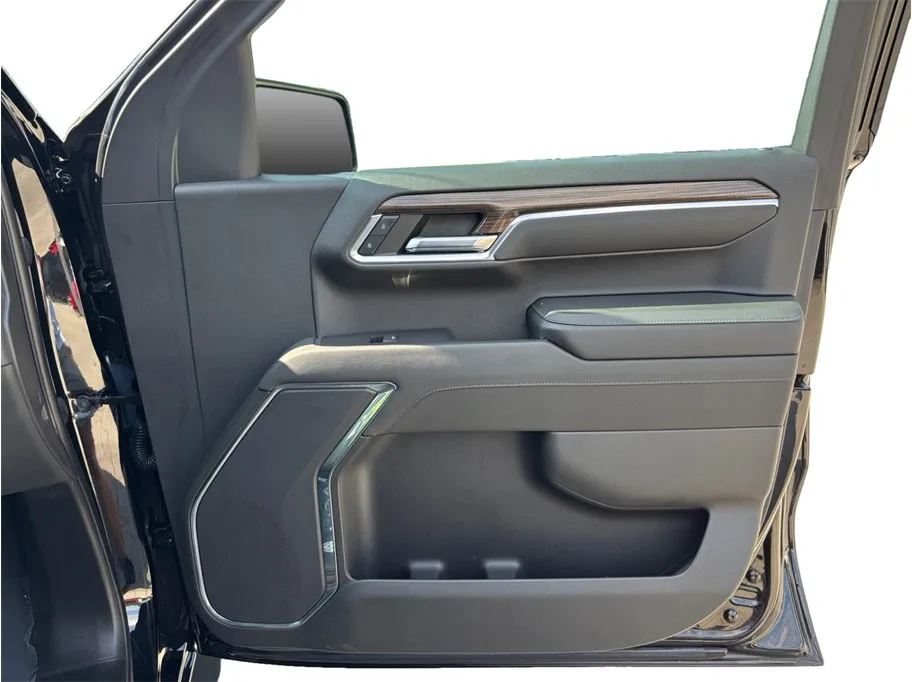 Chevrolet Silverado photo 37