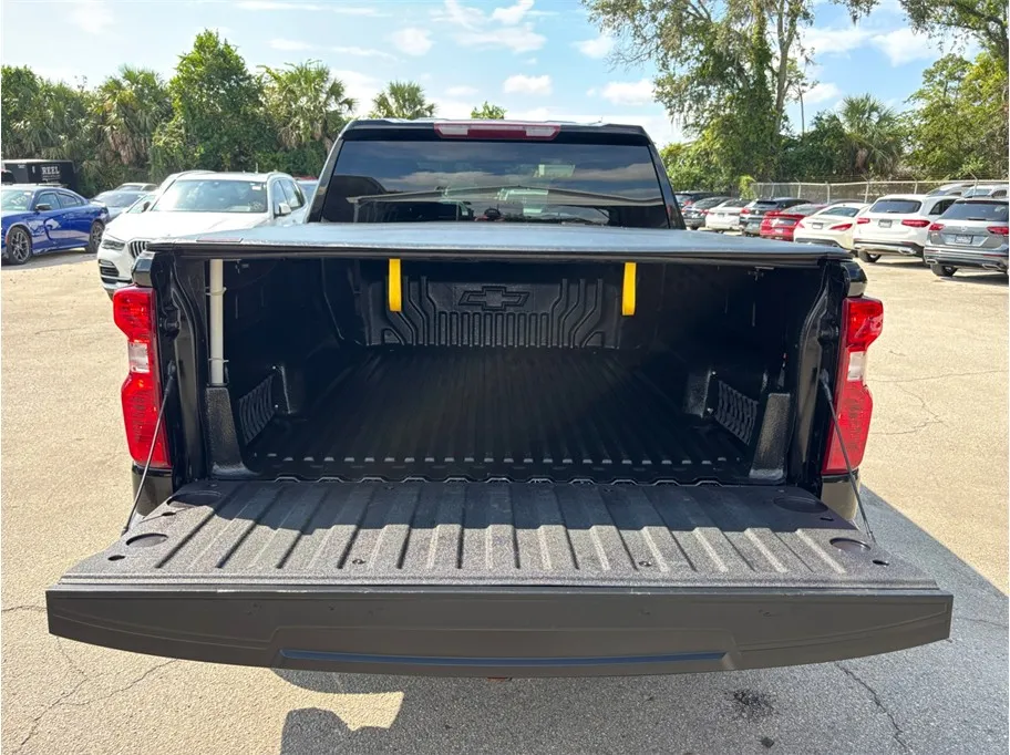 Chevrolet Silverado photo 39