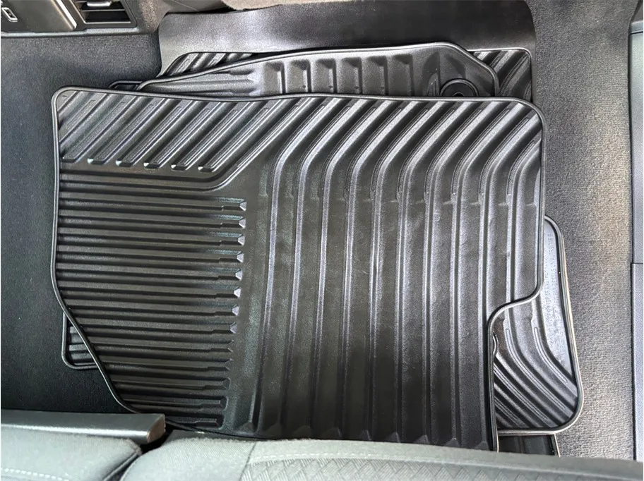 Chevrolet Silverado photo 40