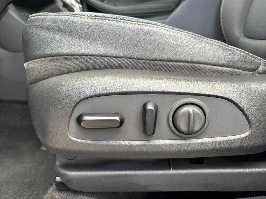 Buick Encore GX photo 18