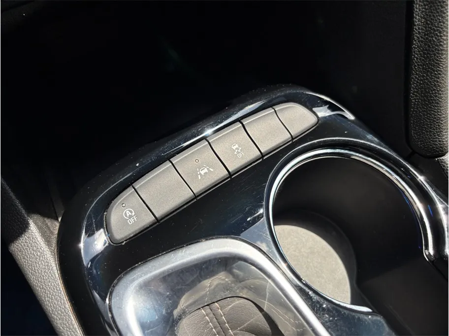Buick Encore GX photo 31