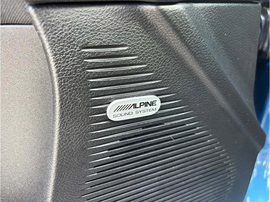 Dodge Challenger photo 22