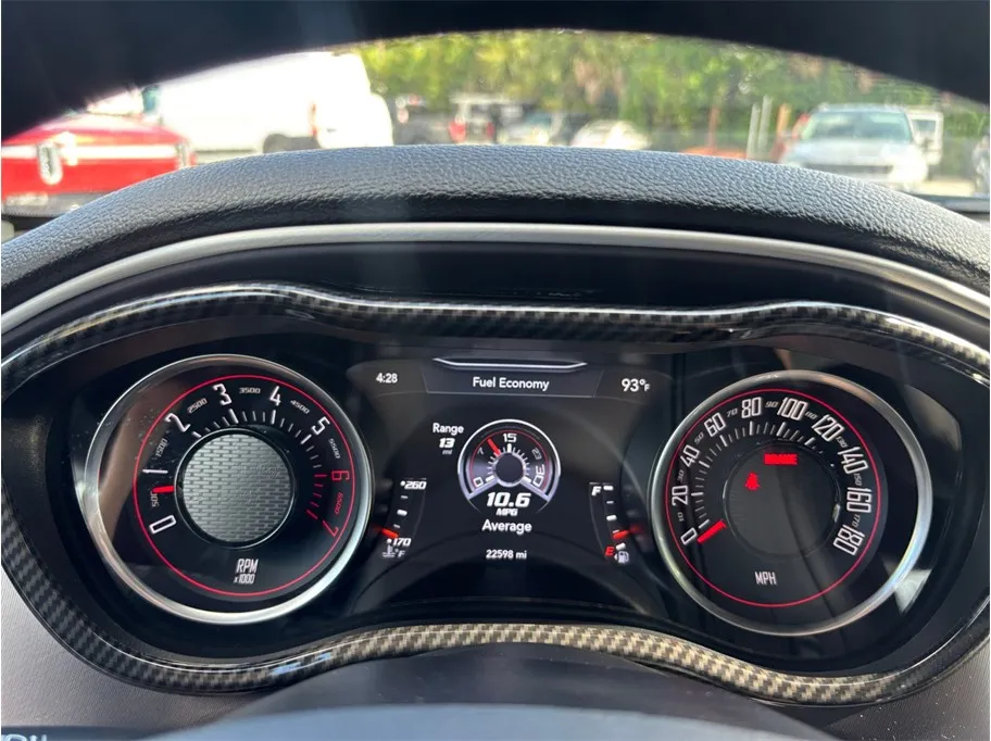 Dodge Challenger photo 23