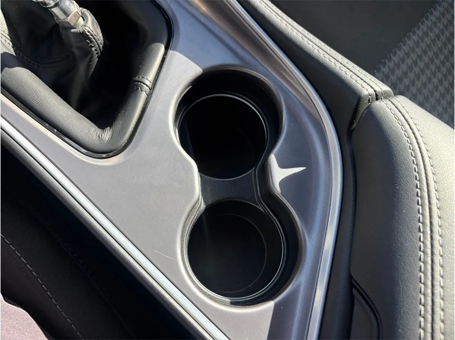 Dodge Challenger photo 32