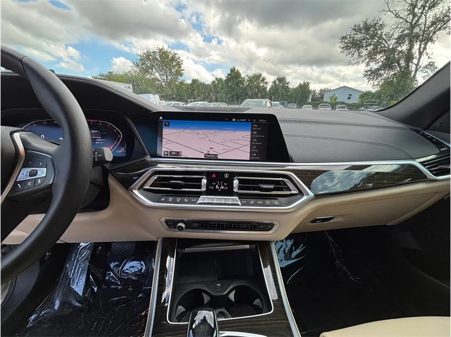 BMW X5 photo 11
