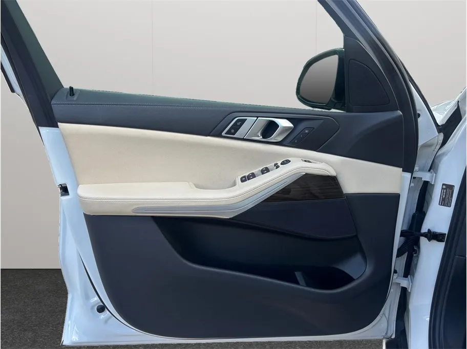 BMW X5 photo 22