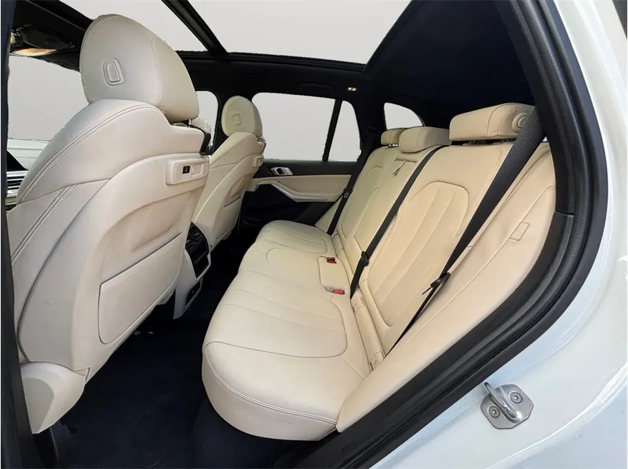 BMW X5 photo 39