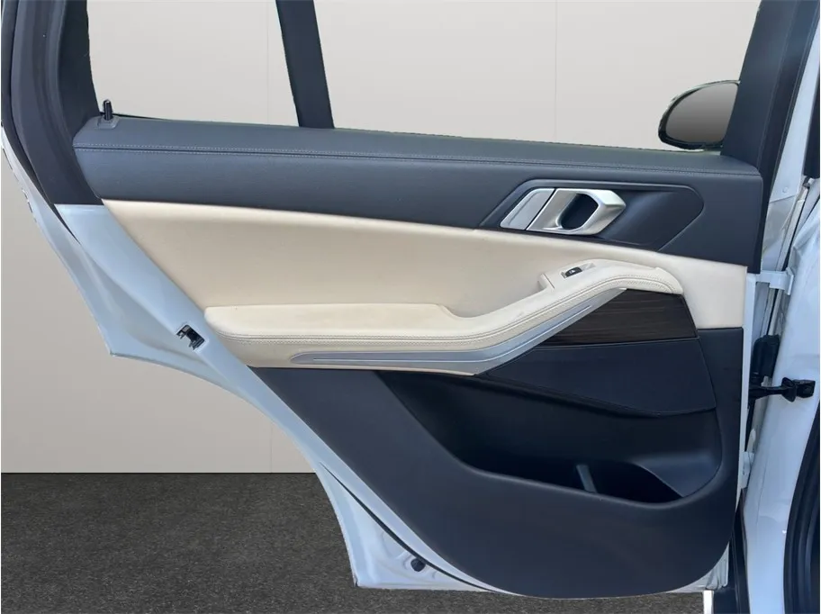BMW X5 photo 40