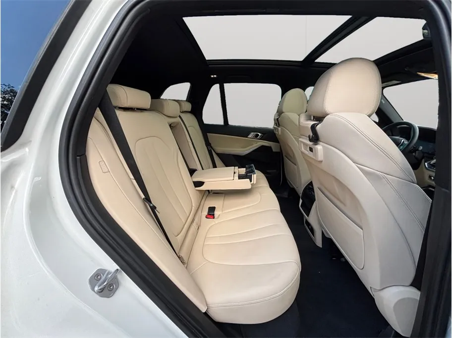 BMW X5 photo 43