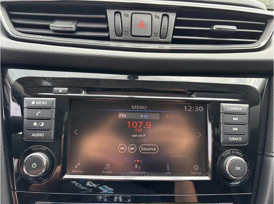 Nissan Rogue photo 24