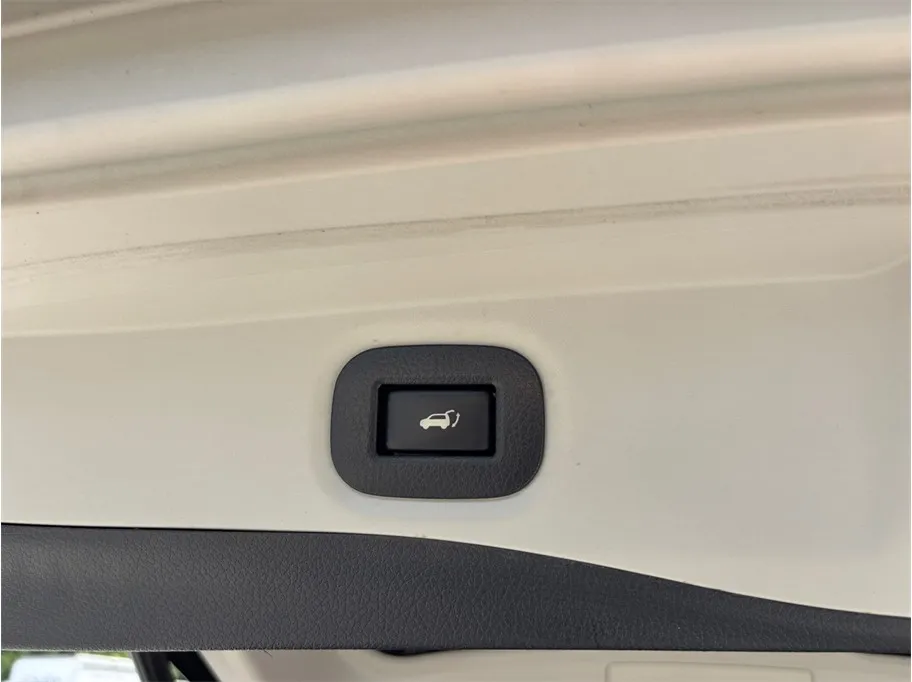 Nissan Rogue photo 40