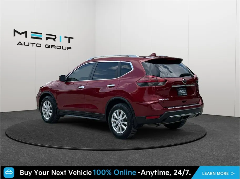 Nissan Rogue photo 7