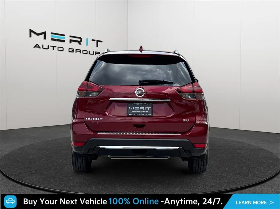 Nissan Rogue photo 8