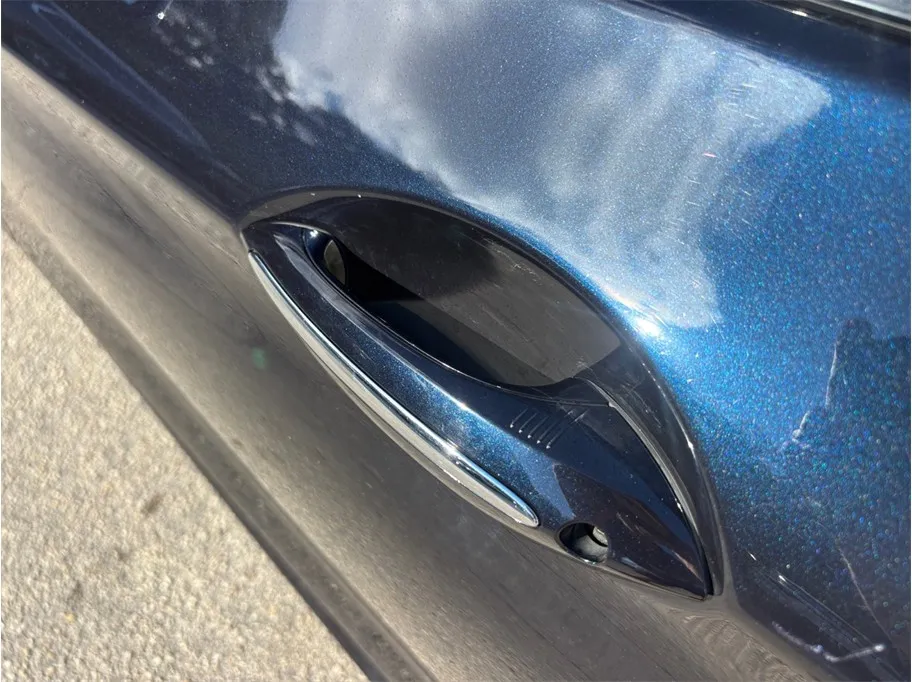 BMW 6 Series photo 17