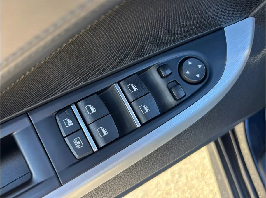BMW 6 Series photo 23