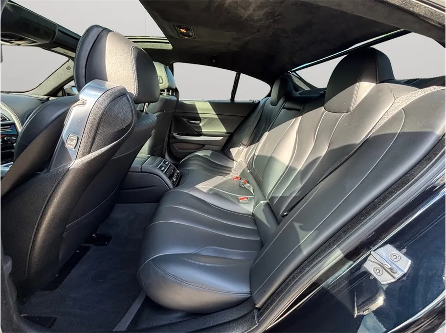 BMW 6 Series photo 39