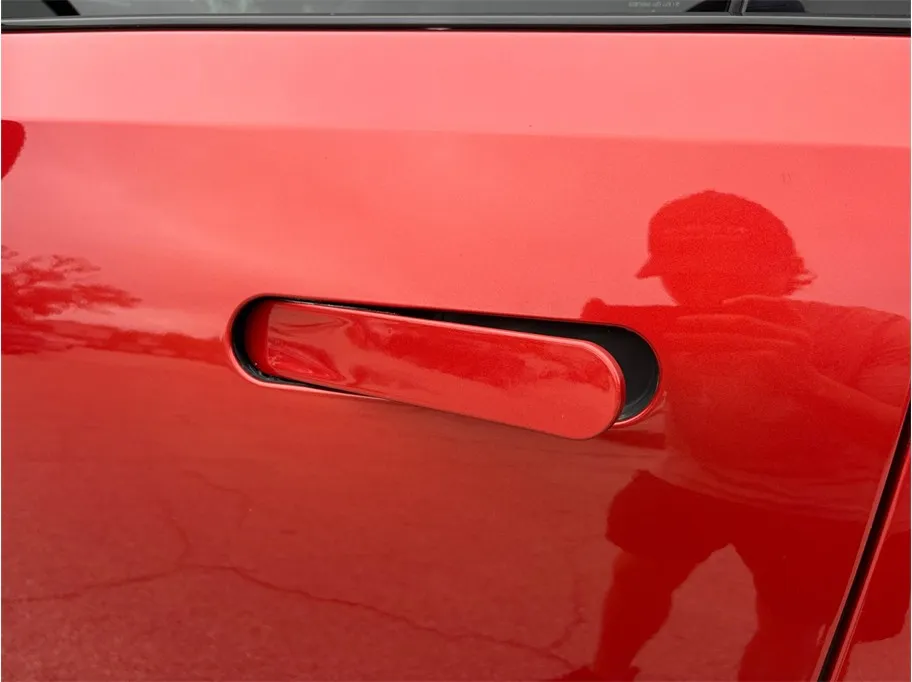 Rivian R1T photo 13