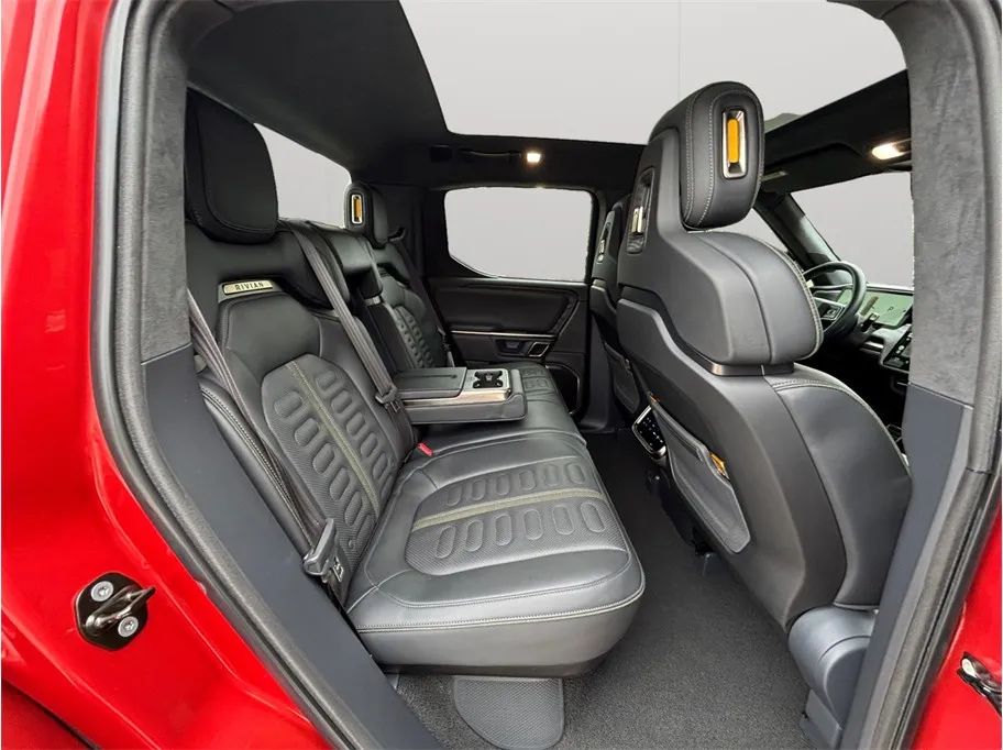 Rivian R1T photo 37