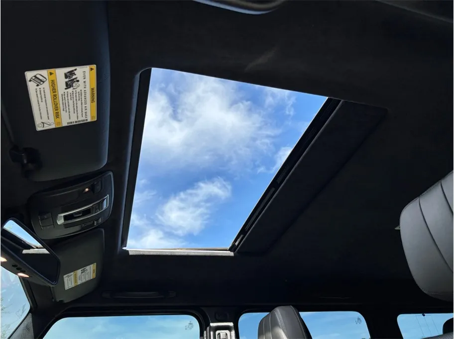 Mercedes-Benz G-Class photo 37