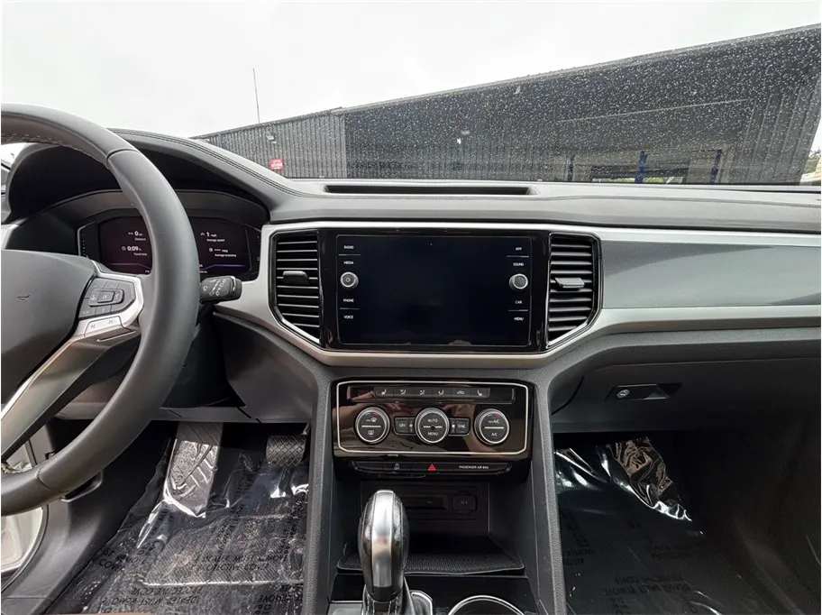 Volkswagen Atlas Cross Sport photo 11