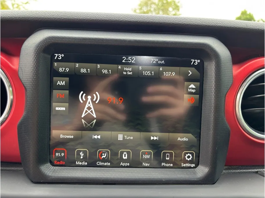 Jeep Wrangler photo 22
