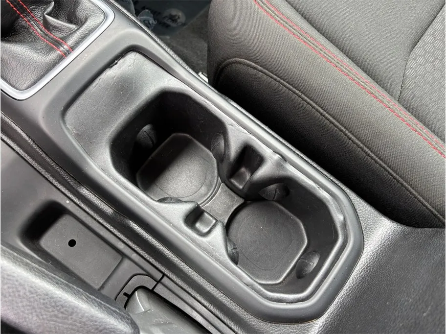 Jeep Wrangler photo 26